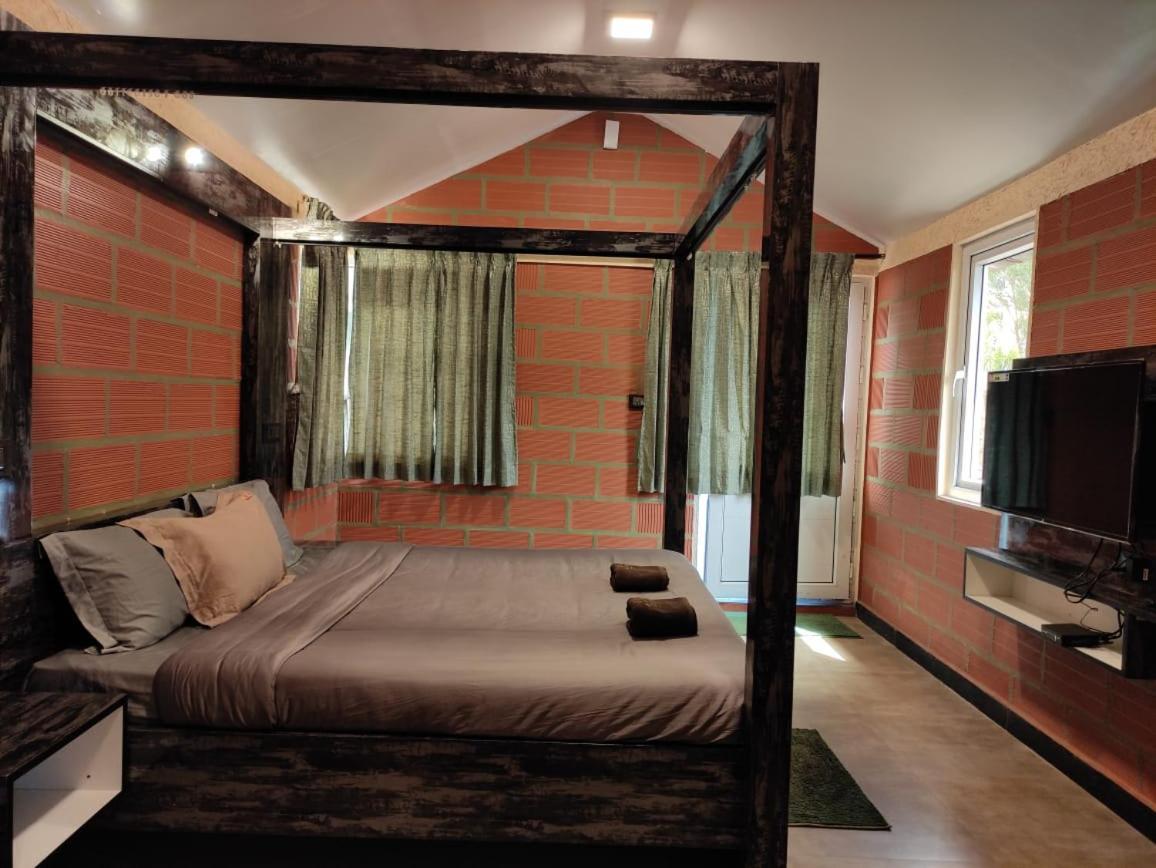 The Den By Trees Hotel Kotagiri Bagian luar foto